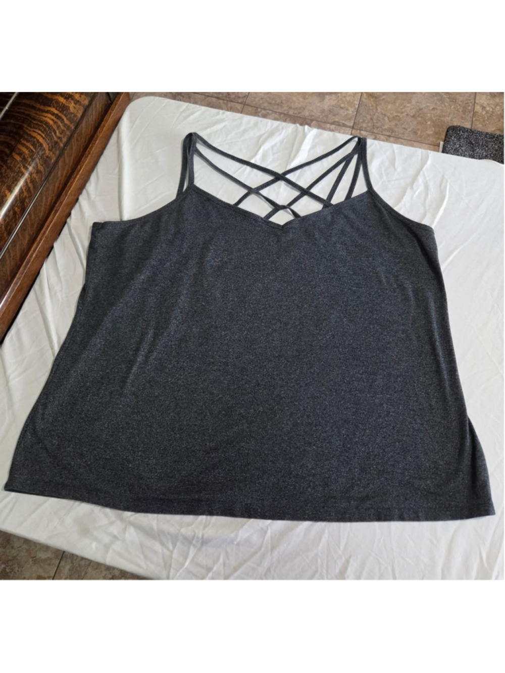 Maurices Women’s Size 4 Gray Cami Tank Top Crisscross Back Spaghetti Strap
